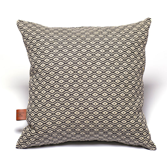 Dekokissen TAVIBO - 50x50cm - natur-schwarz