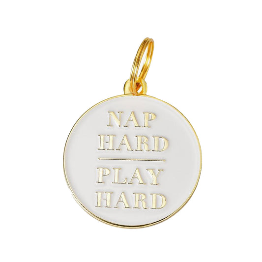 Hundemarke - Nap hard play hard